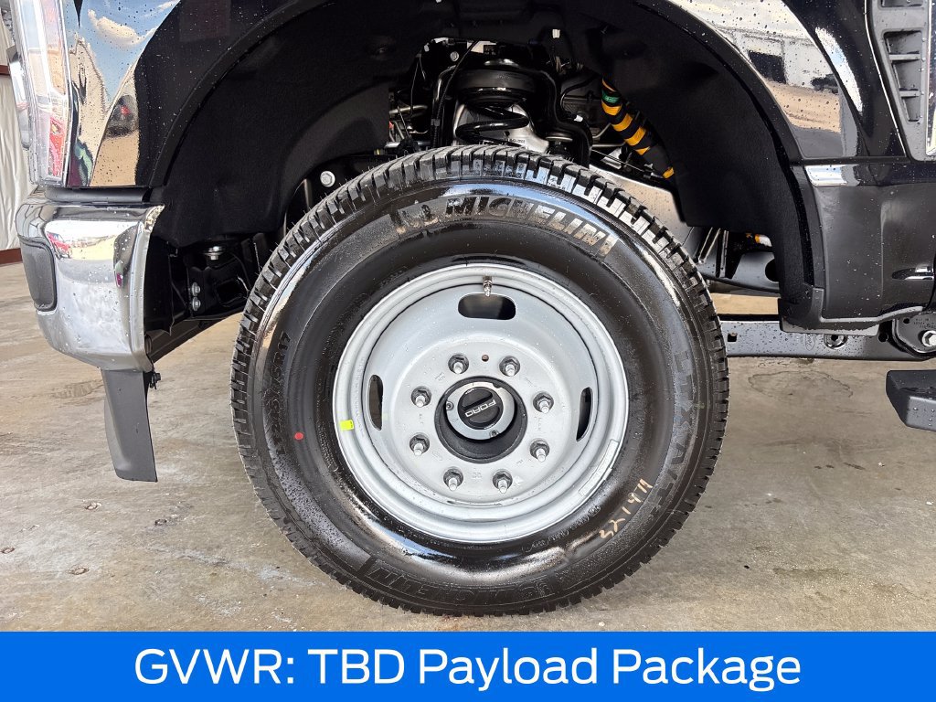 New 2027 Ford F350 XLT w/ XLT Premium Package AWD/4WD image 12