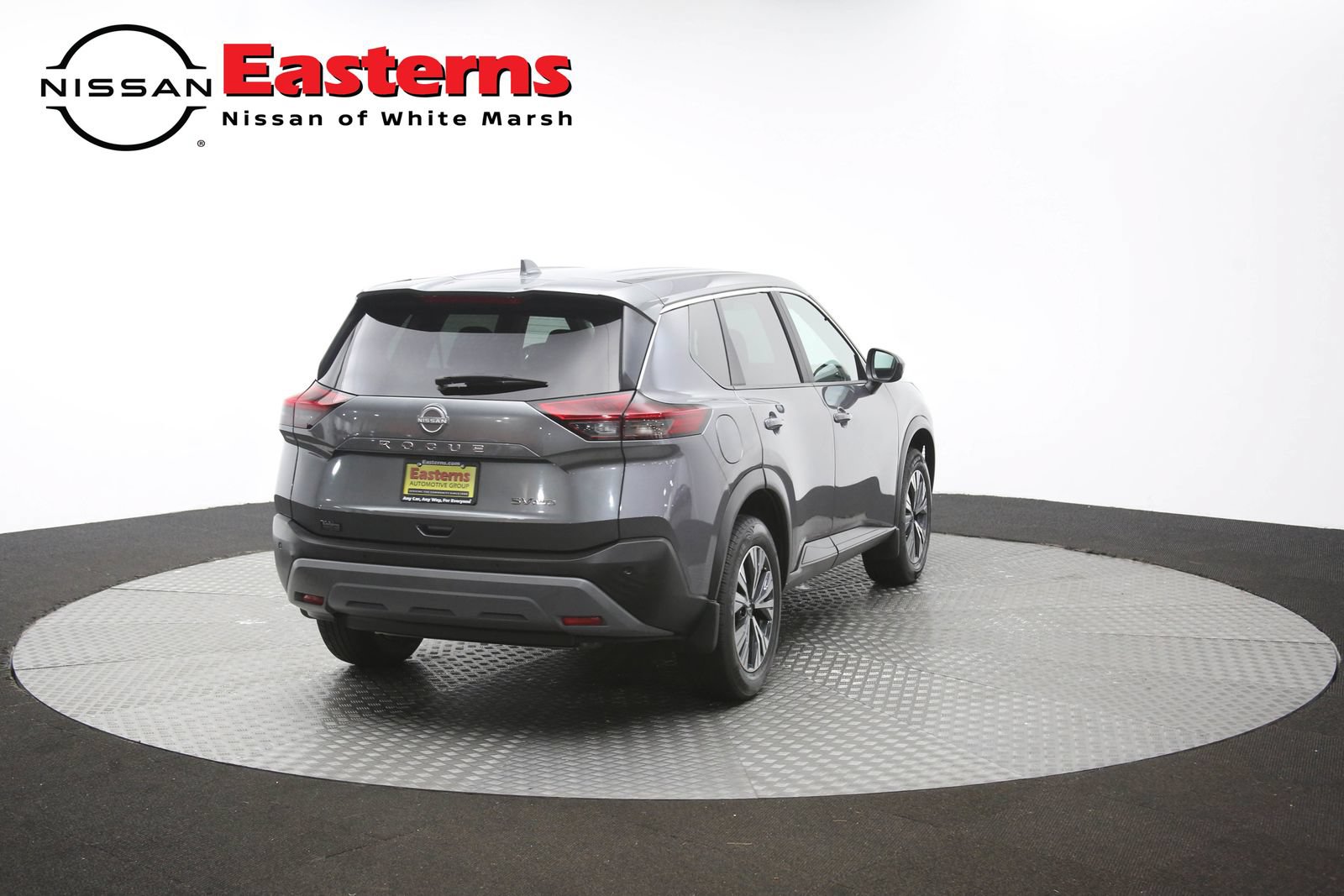 Used 2023 Nissan Rogue SV AWD/4WD image 39