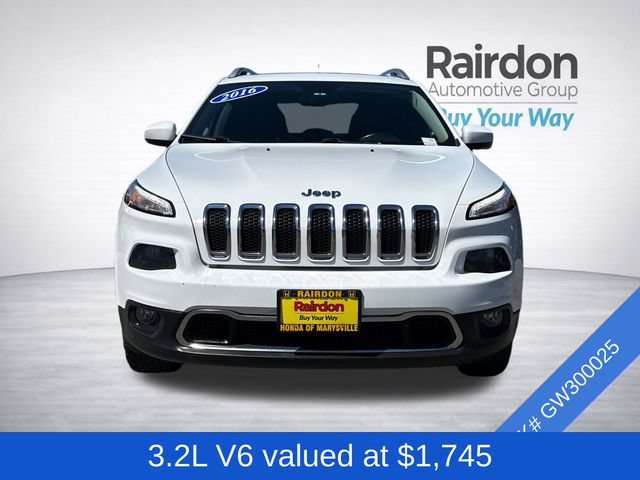 Used 2016 Jeep Cherokee Limited AWD/4WD image 2