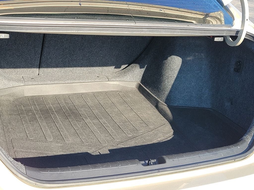 Used 2019 Honda Accord Touring image 8
