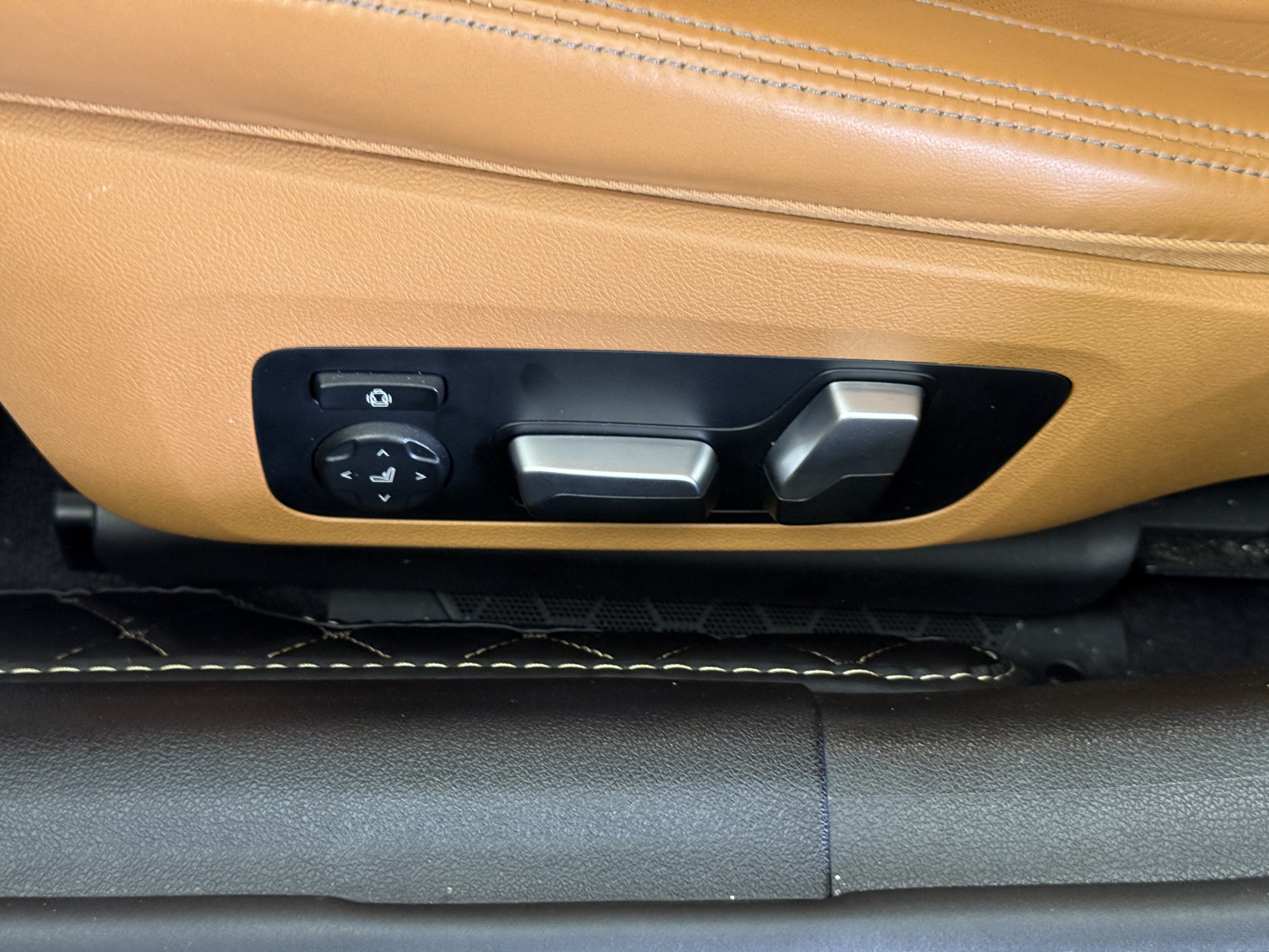 Used 2022 BMW 840i Gran Coupe RWD image 19