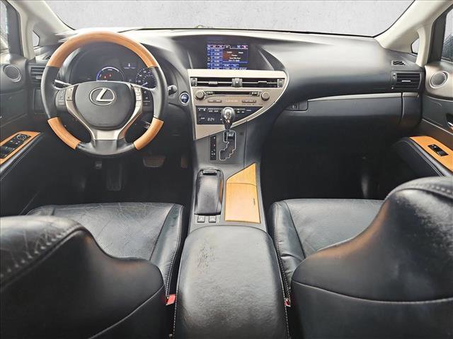 Used 2015 Lexus RX 450h FWD image 17
