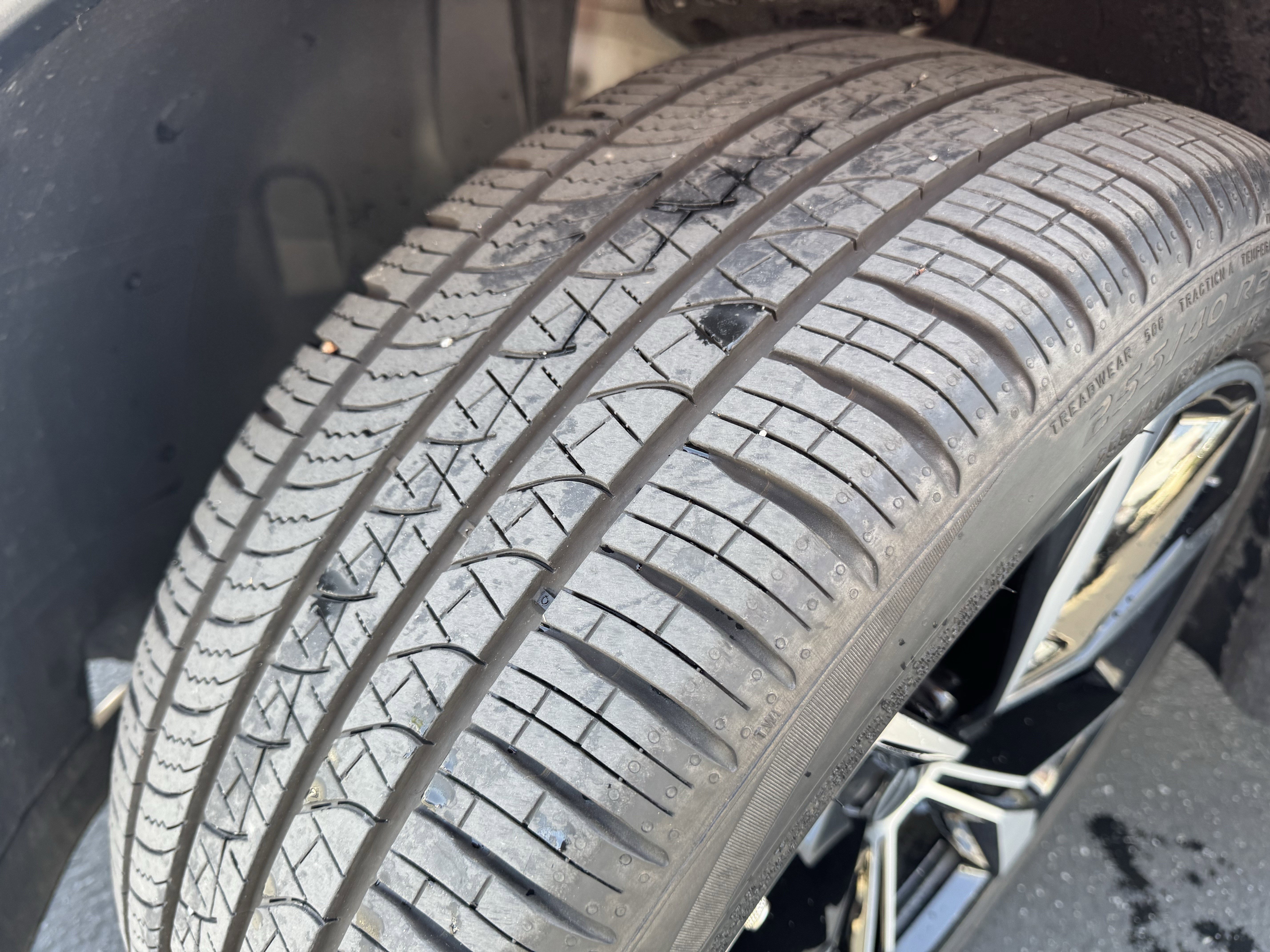 Certified 2024 Volkswagen Tiguan SEL R-Line AWD/4WD image 13