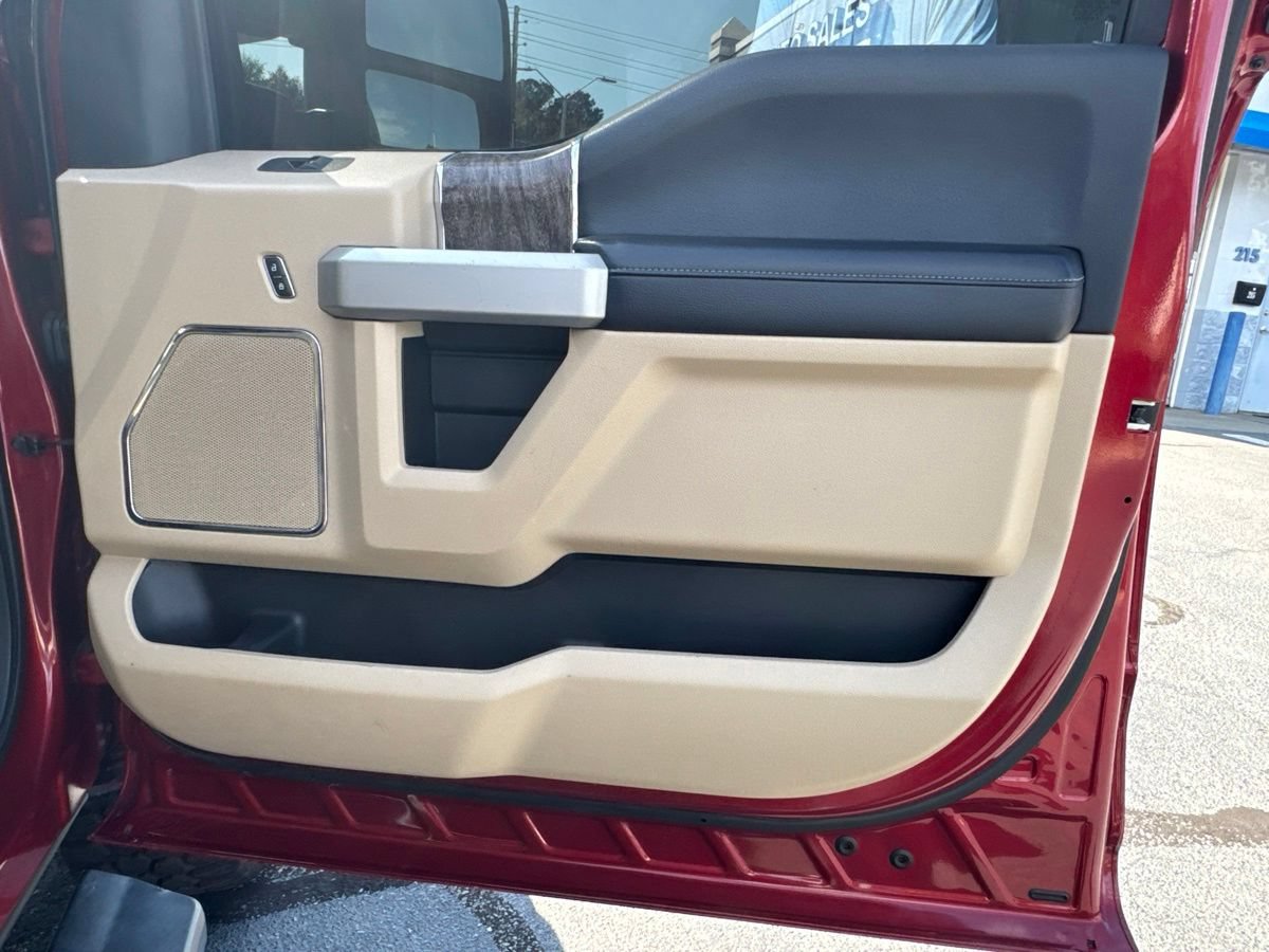 Used 2019 Ford F250 Lariat w/ Chrome Package AWD/4WD image 46