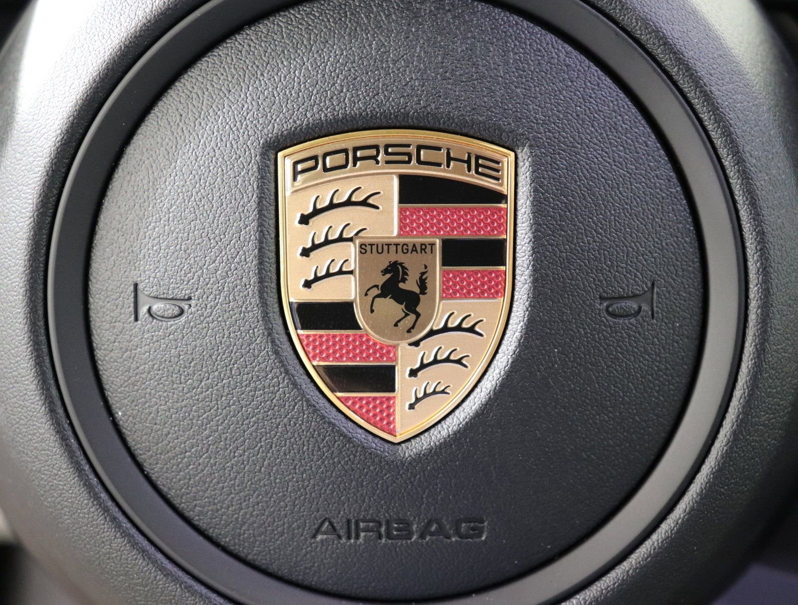 Used 2024 Porsche Macan 4 Electric image 37