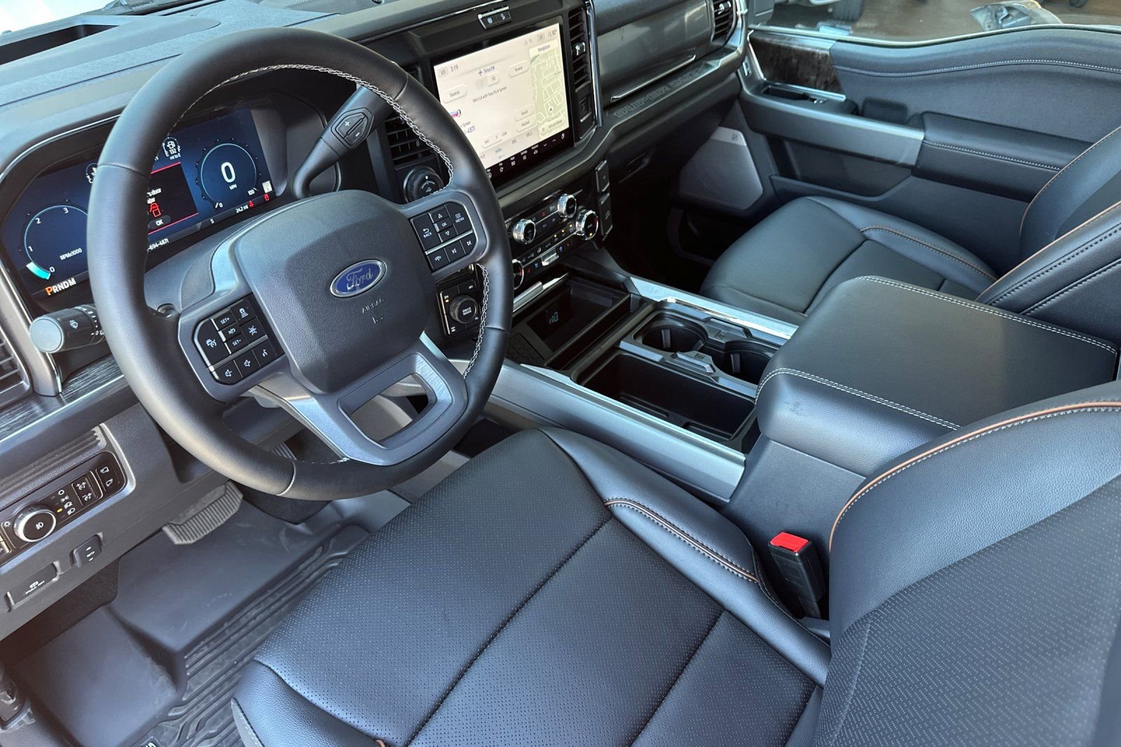 New 2025 Ford F350 Lariat w/ Lariat Ultimate Package AWD/4WD image 9