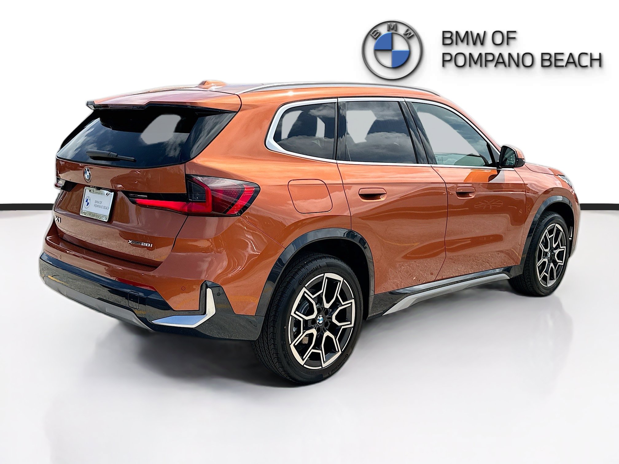 Used 2025 BMW X1 xDrive28i w/ Technology Package AWD/4WD image 7