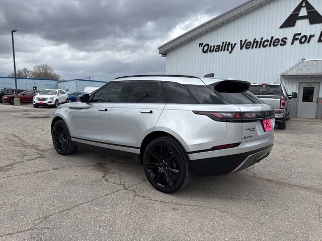 Used 2019 Land Rover Range Rover Velar R-Dynamic SE AWD/4WD image 21