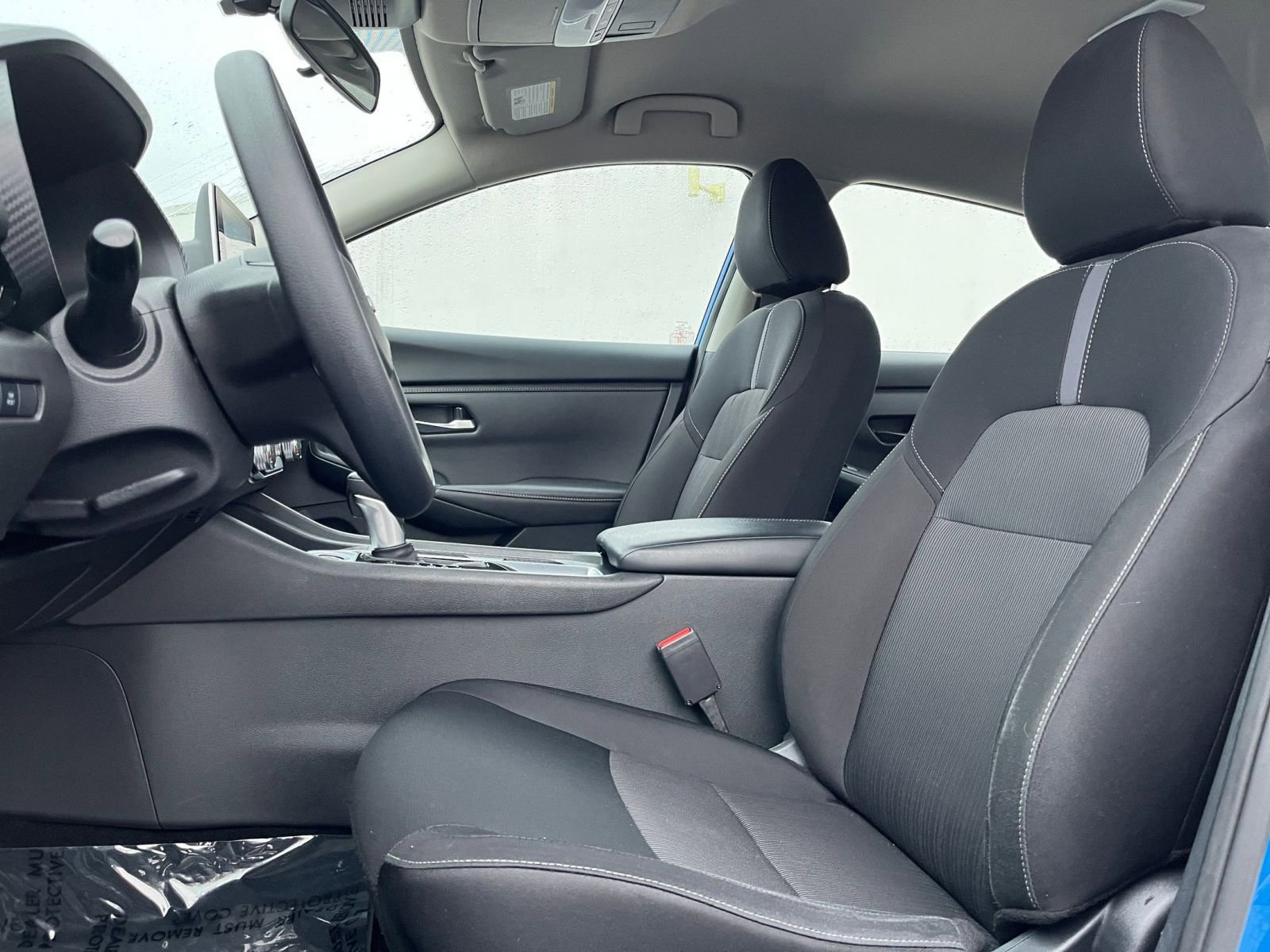 Used 2025 Nissan Sentra SV FWD image 24