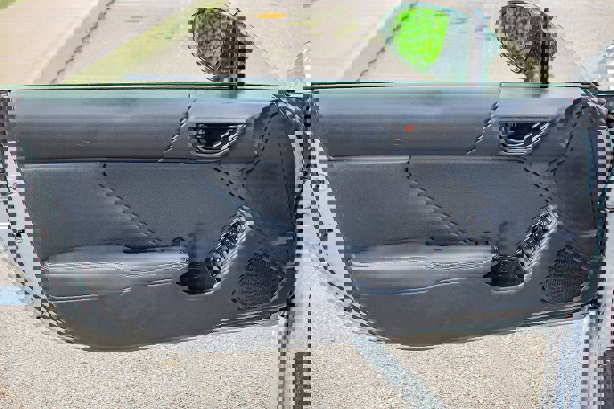 Used 2022 Toyota GR86 w/ ALL Weather Mat Package (TMS) image 14