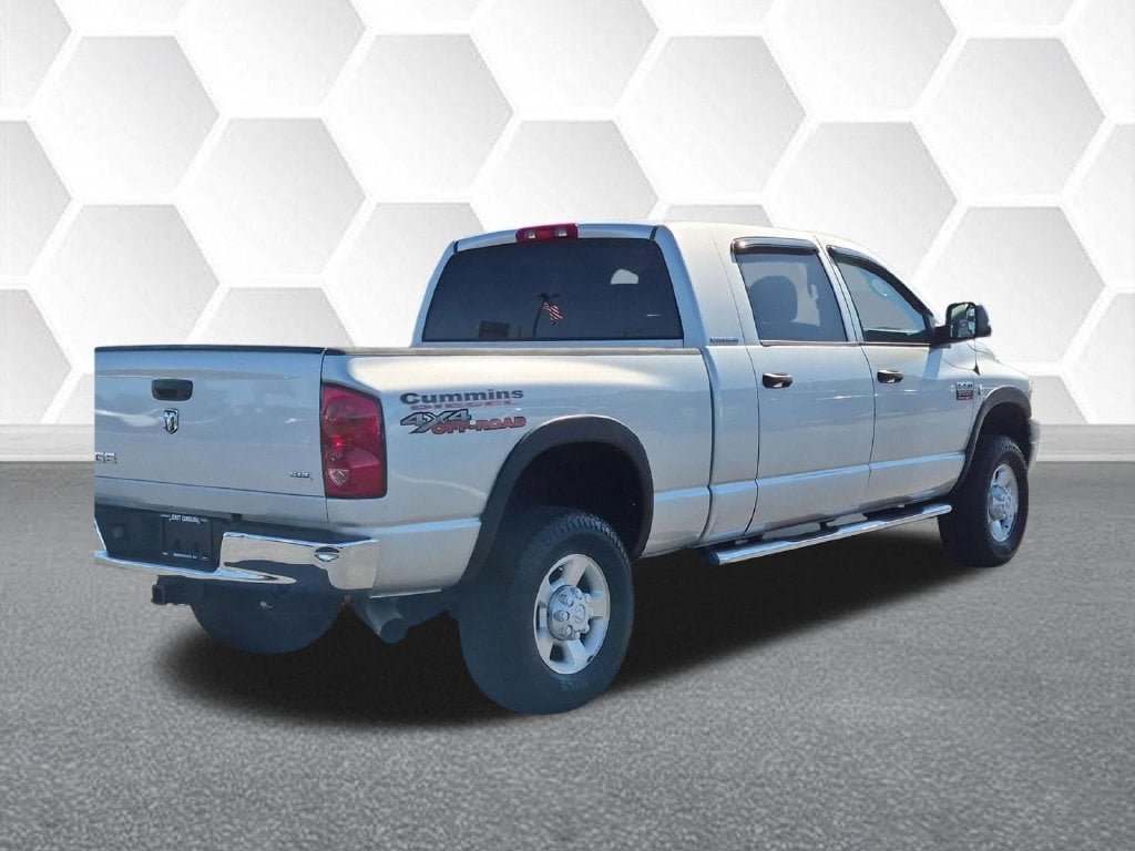 Used 2007 Dodge Ram 3500 Truck SLT AWD/4WD image 3