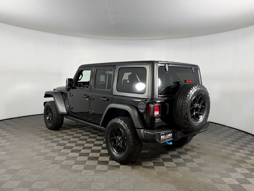 Used 2024 Jeep Wrangler Unlimited AWD/4WD image 10
