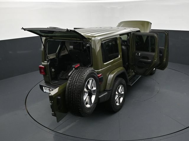 Used 2022 Jeep Wrangler Unlimited Sahara w/ LED Lighting Group AWD/4WD image 29