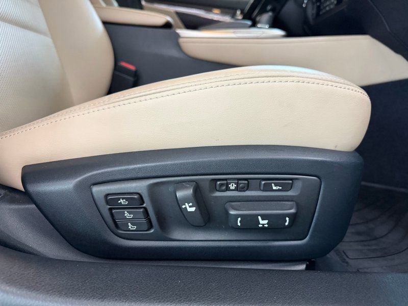 Used 2016 Lexus GS 350 w/ Luxury Package image 13