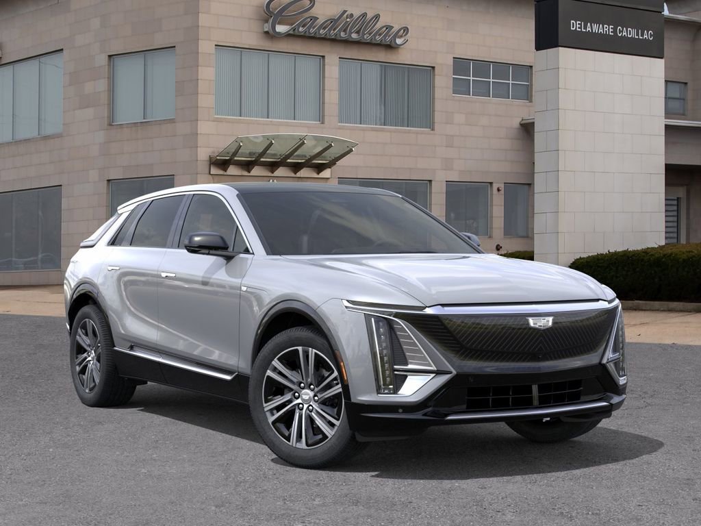 New 2026 Cadillac Lyriq Luxury AWD/4WD image 7