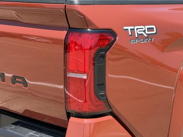 Certified 2025 Toyota Tacoma TRD Sport AWD/4WD image 7