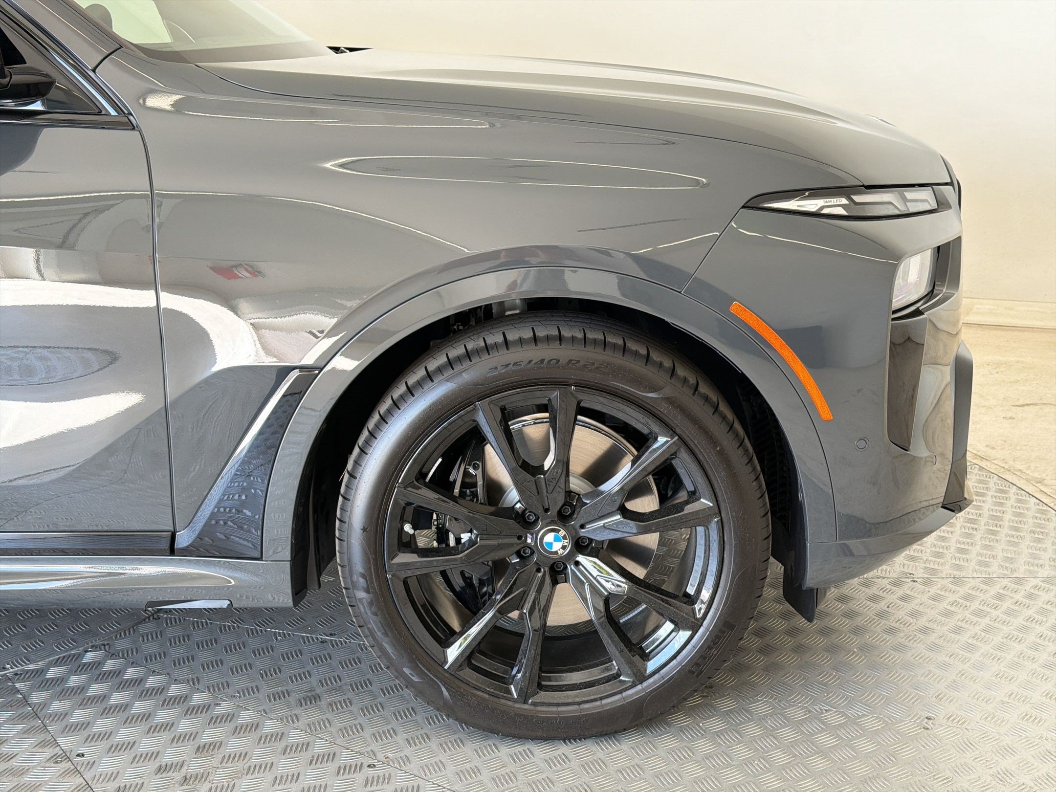 New 2027 BMW X7 M60i AWD/4WD image 12