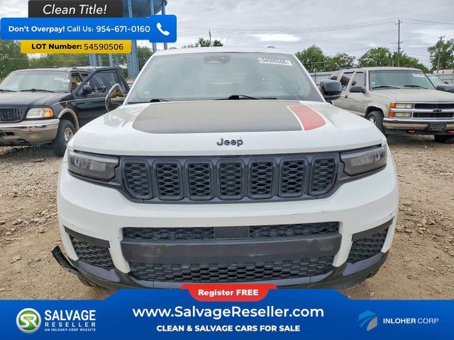 Used 2024 Jeep Grand Cherokee L Altitude AWD/4WD image 7