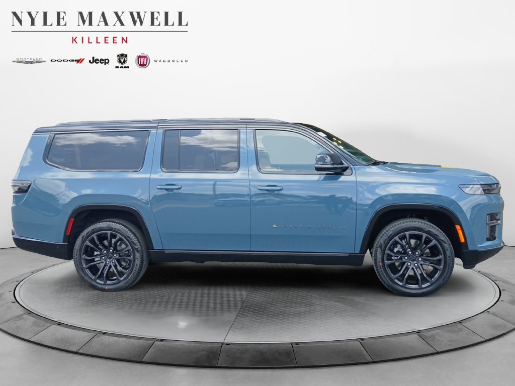 New 2026 Jeep Grand Wagoneer L Summit AWD/4WD image 17