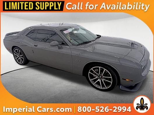 Used 2023 Dodge Challenger R/T w/ Cold Weather Group RWD video 1