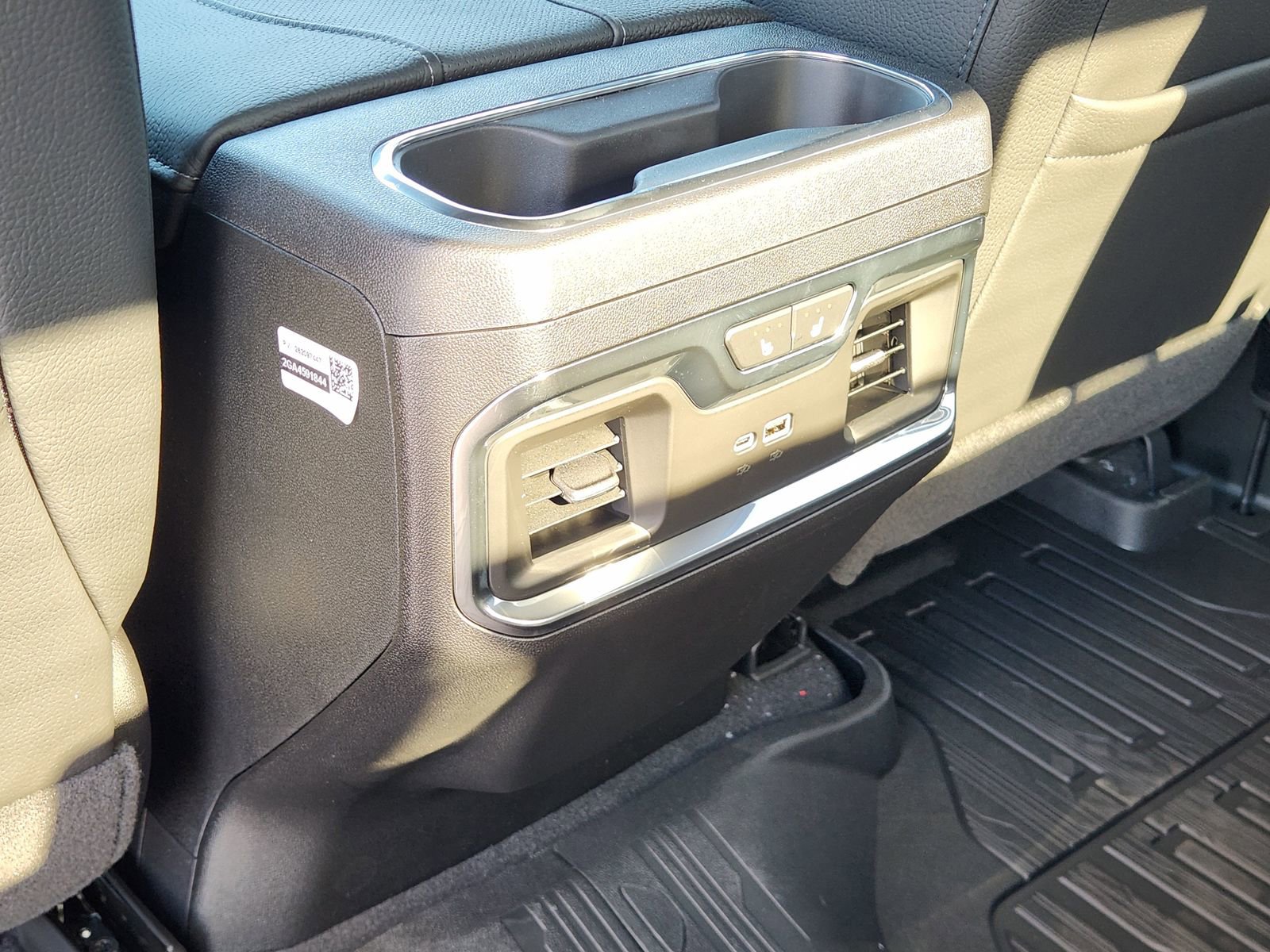 New 2026 GMC Sierra 2500 Denali w/ Denali Reserve Package image 35