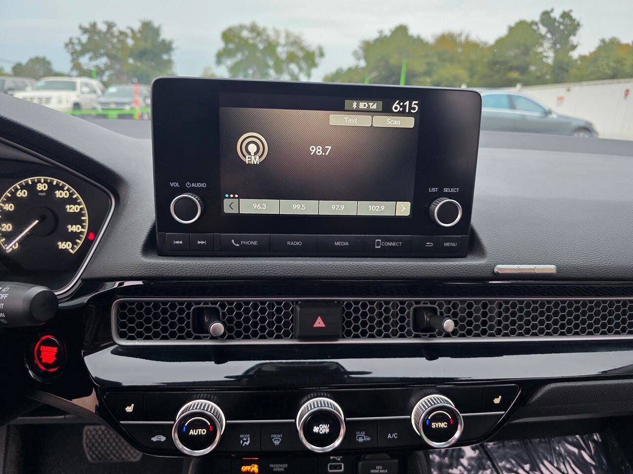 Used 2024 Honda Civic EX-L image 34