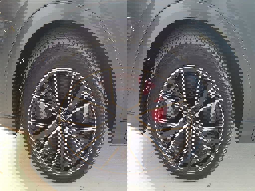 Used 2019 Audi Q8 Premium Plus w/ Premium Plus image 8