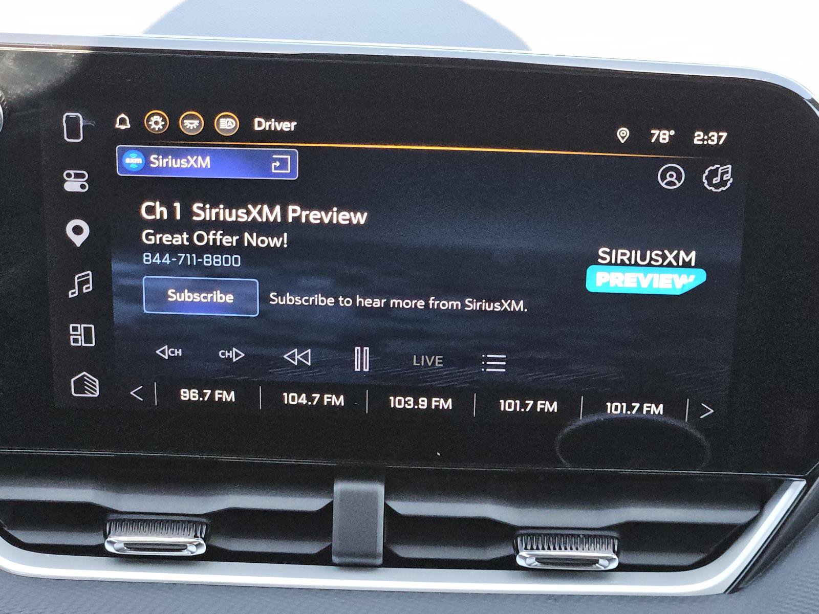Used 2026 Chevrolet Equinox LT FWD image 12