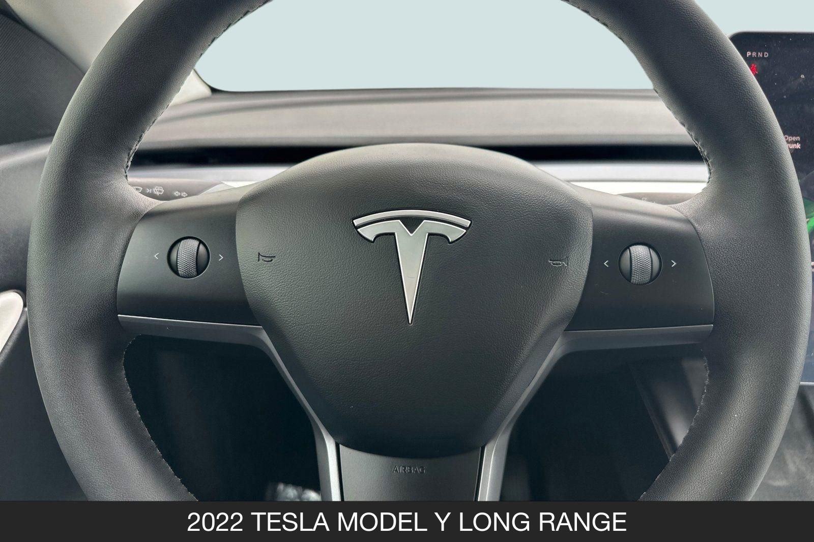 Used 2022 Tesla Model Y Long Range AWD/4WD image 23