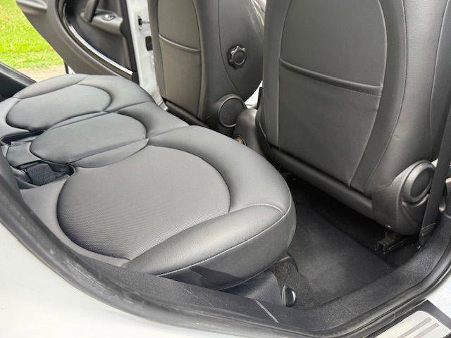 Used 2013 MINI Cooper Countryman S image 9