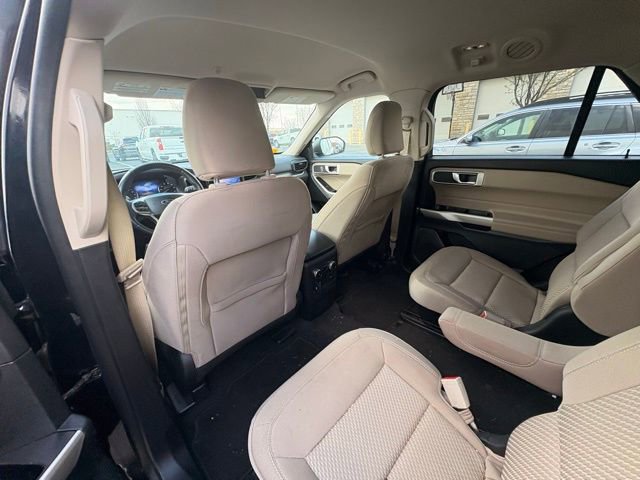 Used 2022 Ford Explorer XLT w/ Class IV Trailer Tow Package image 13