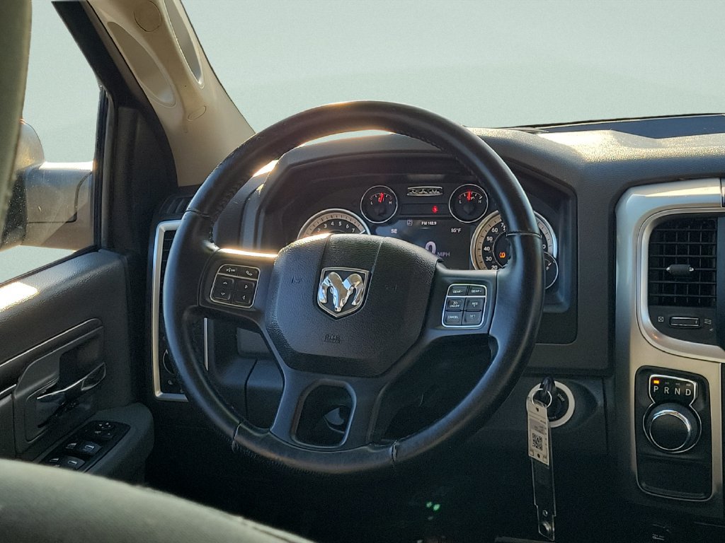 Used 2017 RAM 1500 Big Horn RWD image 12