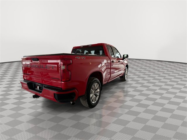 Used 2020 Chevrolet Silverado 1500 Custom w/ Custom Value Package image 10