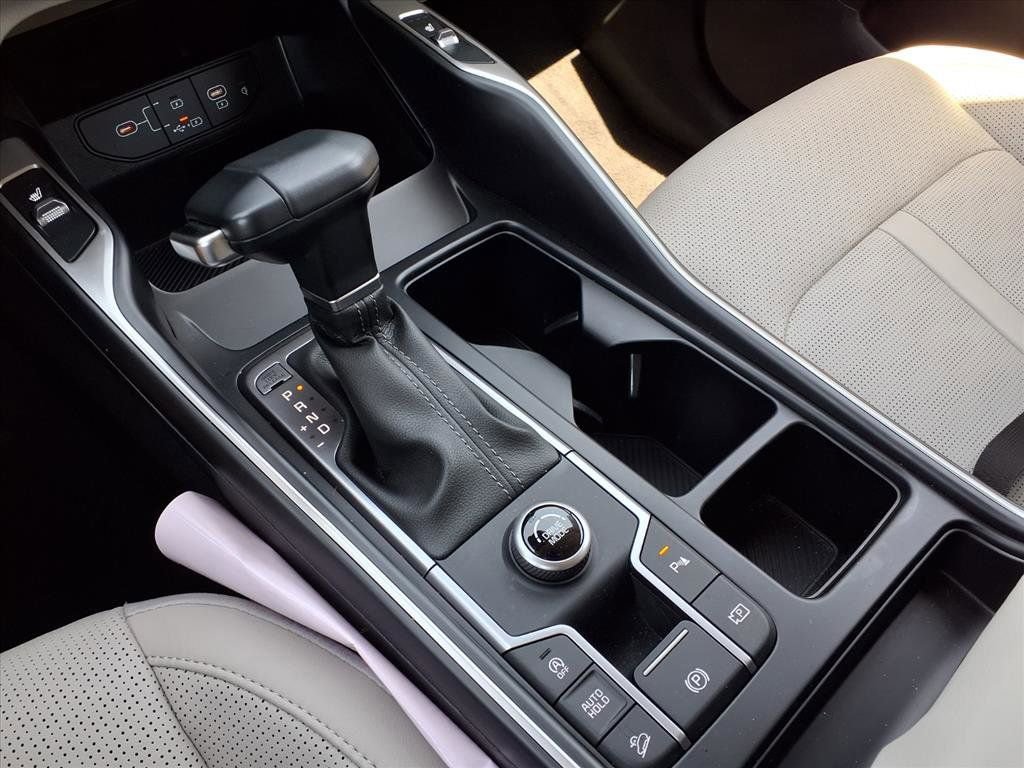 Used 2025 Kia Sorento EX FWD image 14