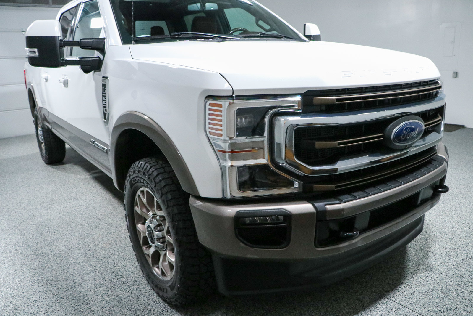 Used 2021 Ford F250 King Ranch w/ King Ranch Ultimate Package AWD/4WD image 5