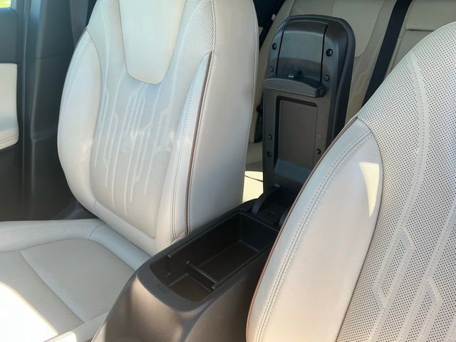 Used 2024 Buick Encore GX Avenir w/ Avenir Technology Package FWD image 33