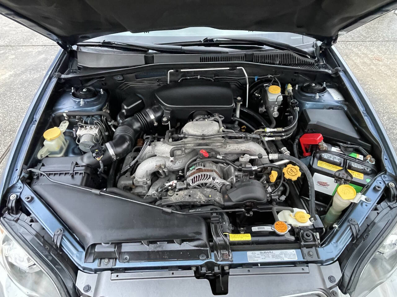 Used 2005 Subaru Outback 2.5i image 31