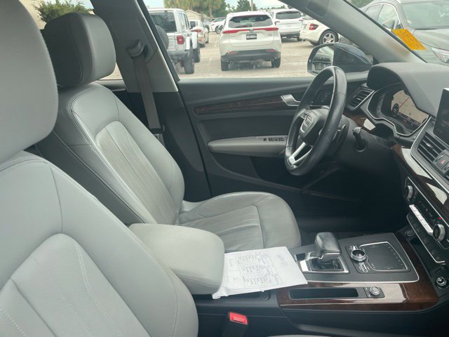 Used 2018 Audi Q5 2.0T Premium Plus w/ Premium Plus Package AWD/4WD image 8