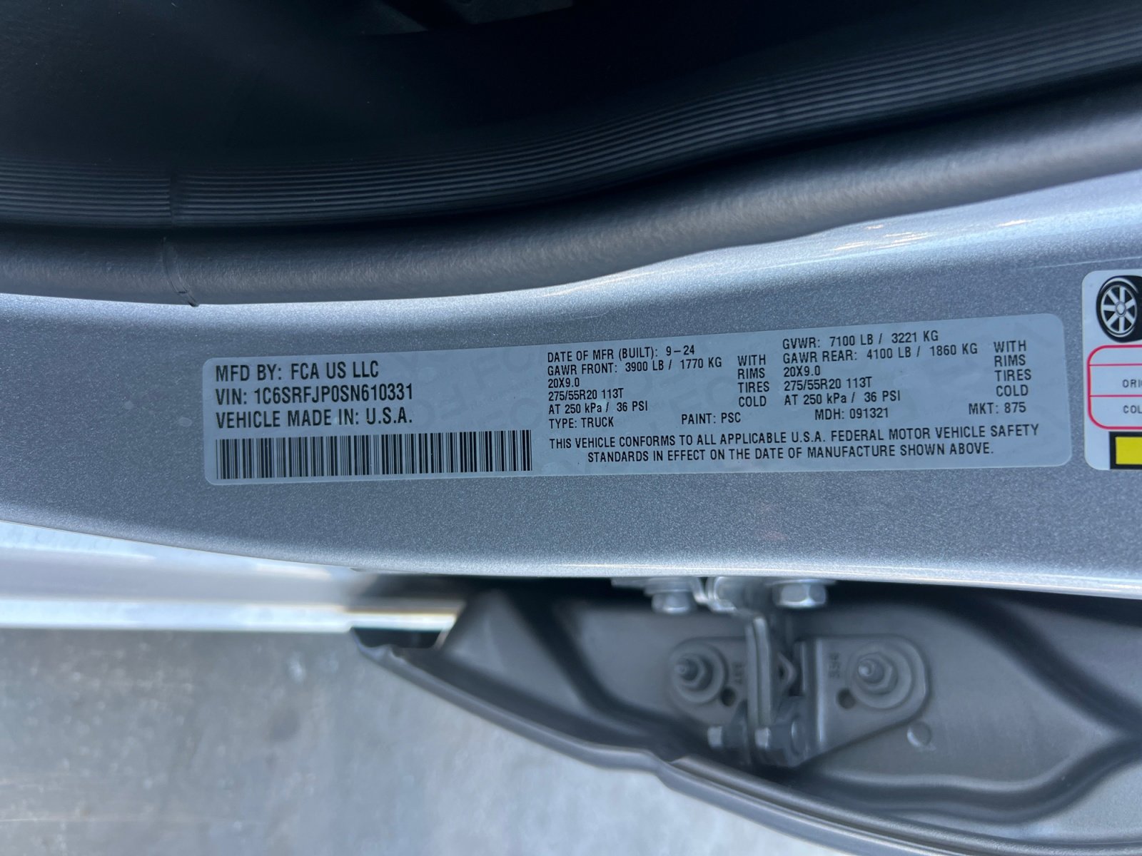 Used 2025 RAM 1500 Laramie image 23