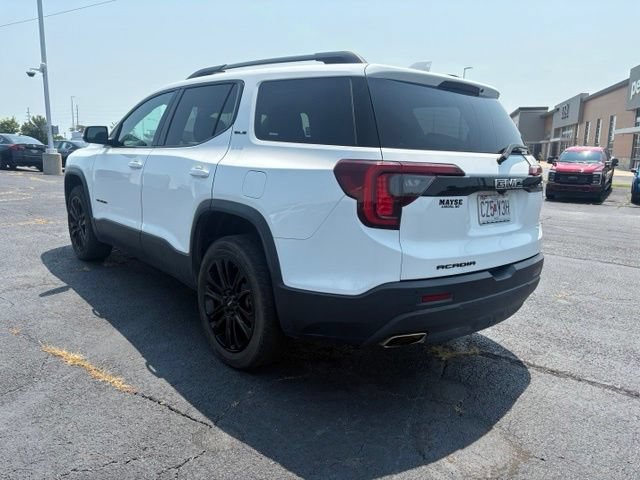 Used 2023 GMC Acadia SLE w/ Driver Convenience Package FWD image 4