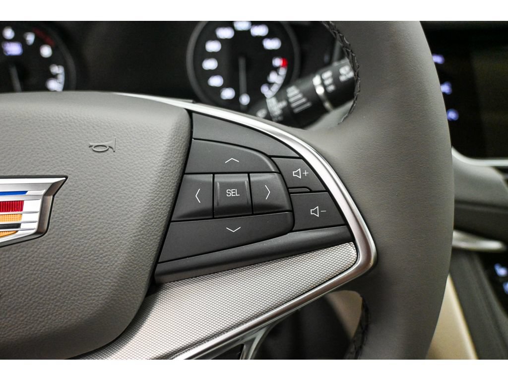New 2026 Cadillac XT5 Premium Luxury w/ Driver Assist Package AWD/4WD image 16