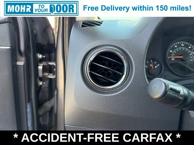 Used 2017 Jeep Patriot High Altitude AWD/4WD image 16