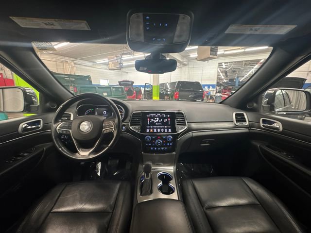 Used 2020 Jeep Grand Cherokee Limited w/ Trailer Tow Group IV image 28