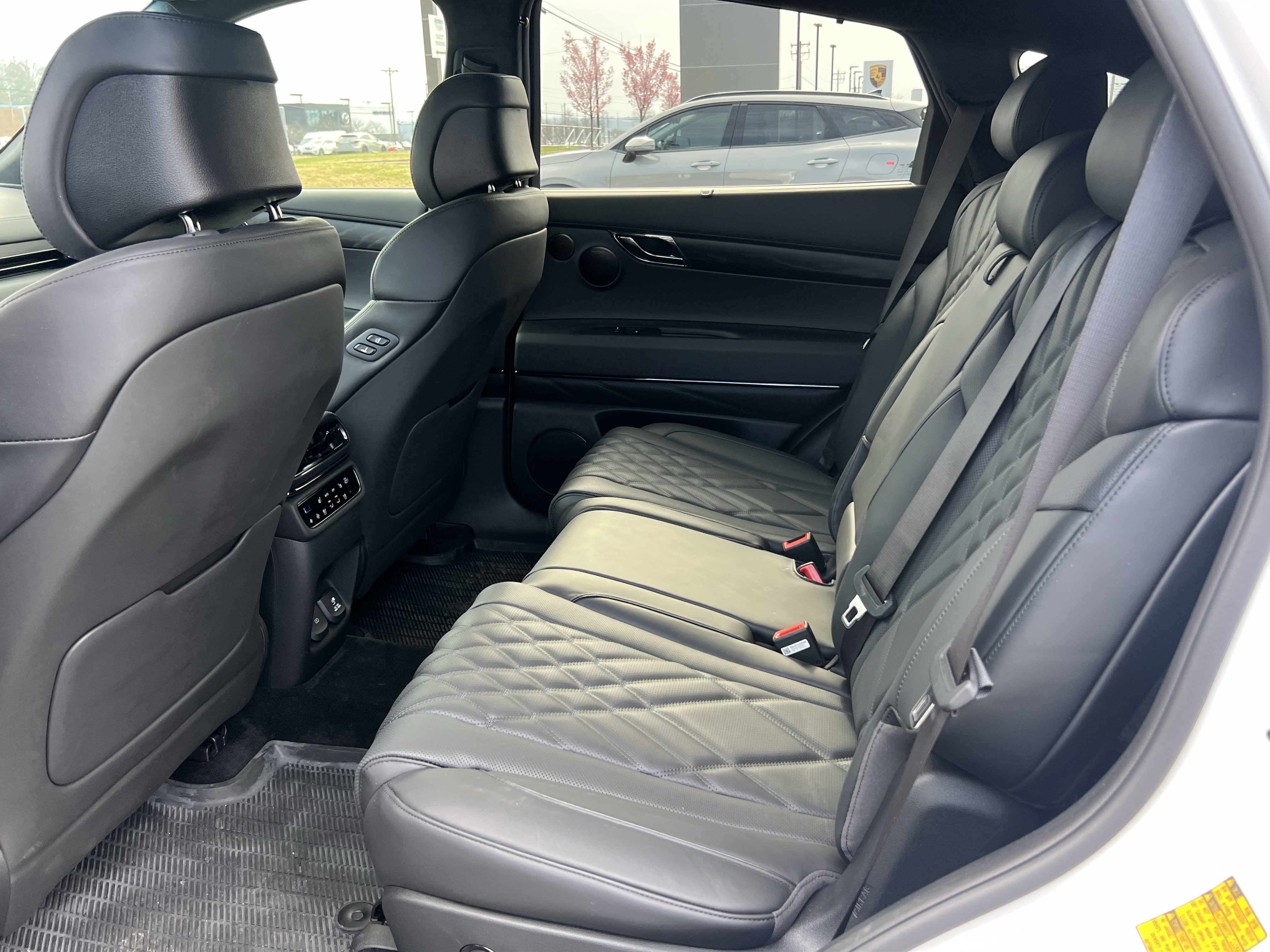 Used 2026 Genesis GV80 3.5T e-SC image 31