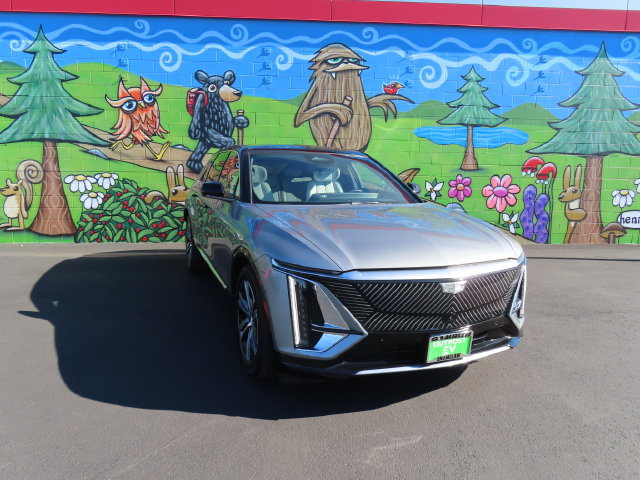 Used 2025 Cadillac Lyriq Luxury RWD image 46