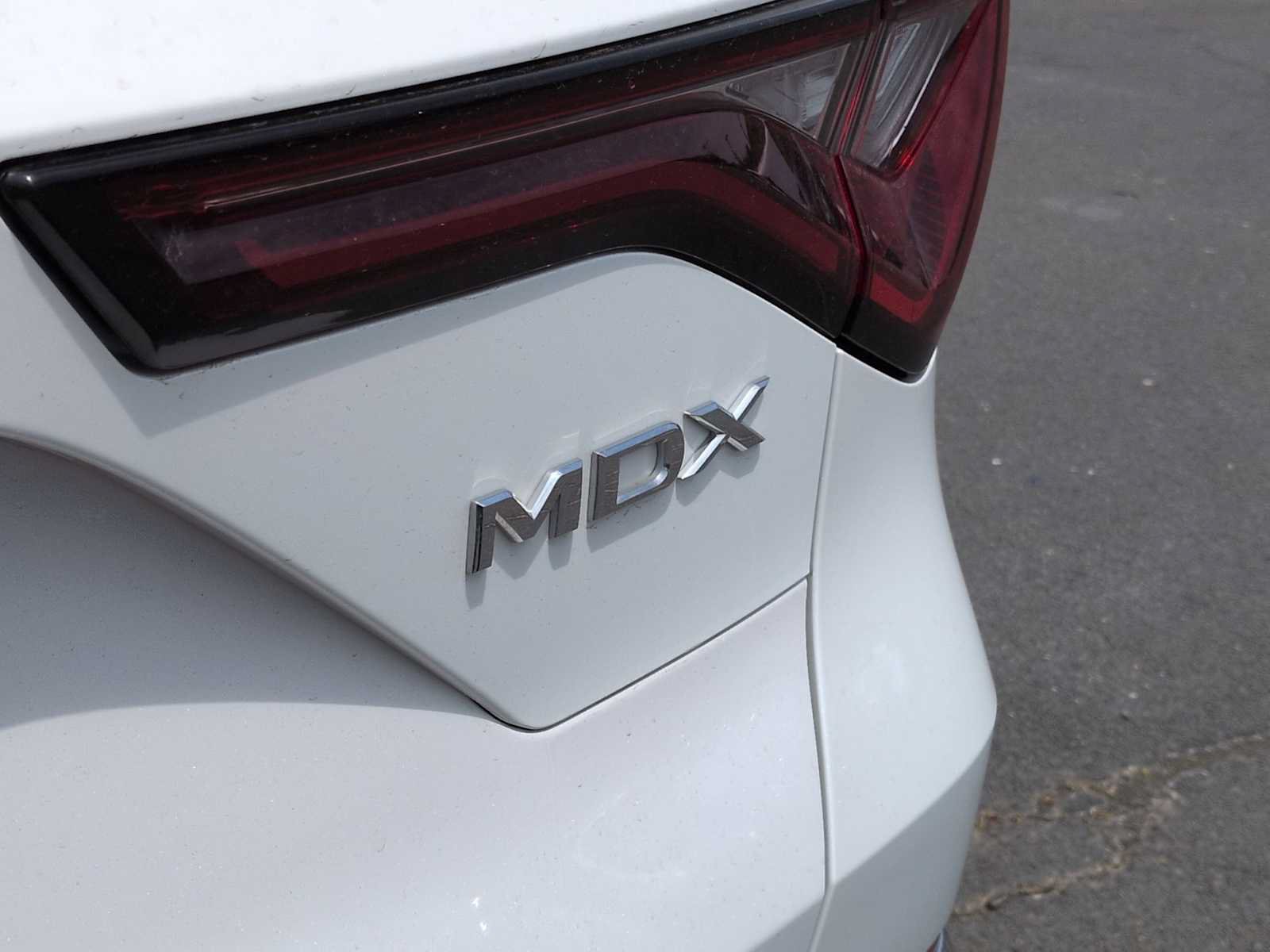 Used 2025 Acura MDX SH-AWD w/ Advance Package image 13