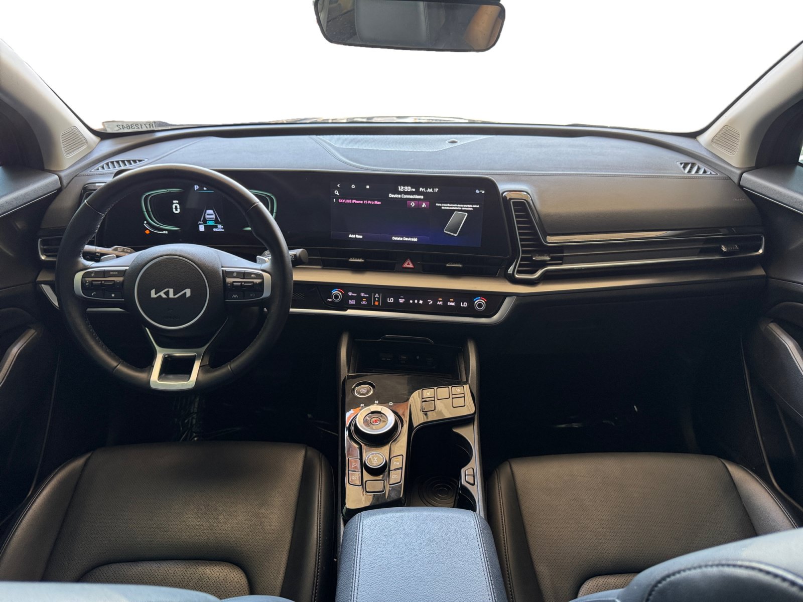 Used 2024 Kia Sportage EX AWD/4WD image 10