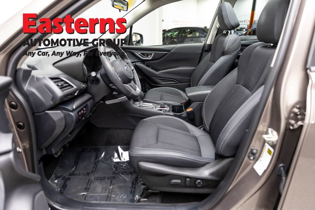 Used 2022 Subaru Forester Premium image 14