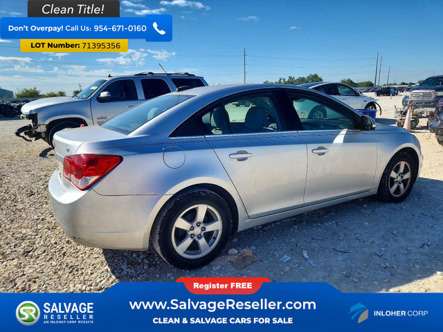 Used 2016 Chevrolet Cruze LT FWD image 4