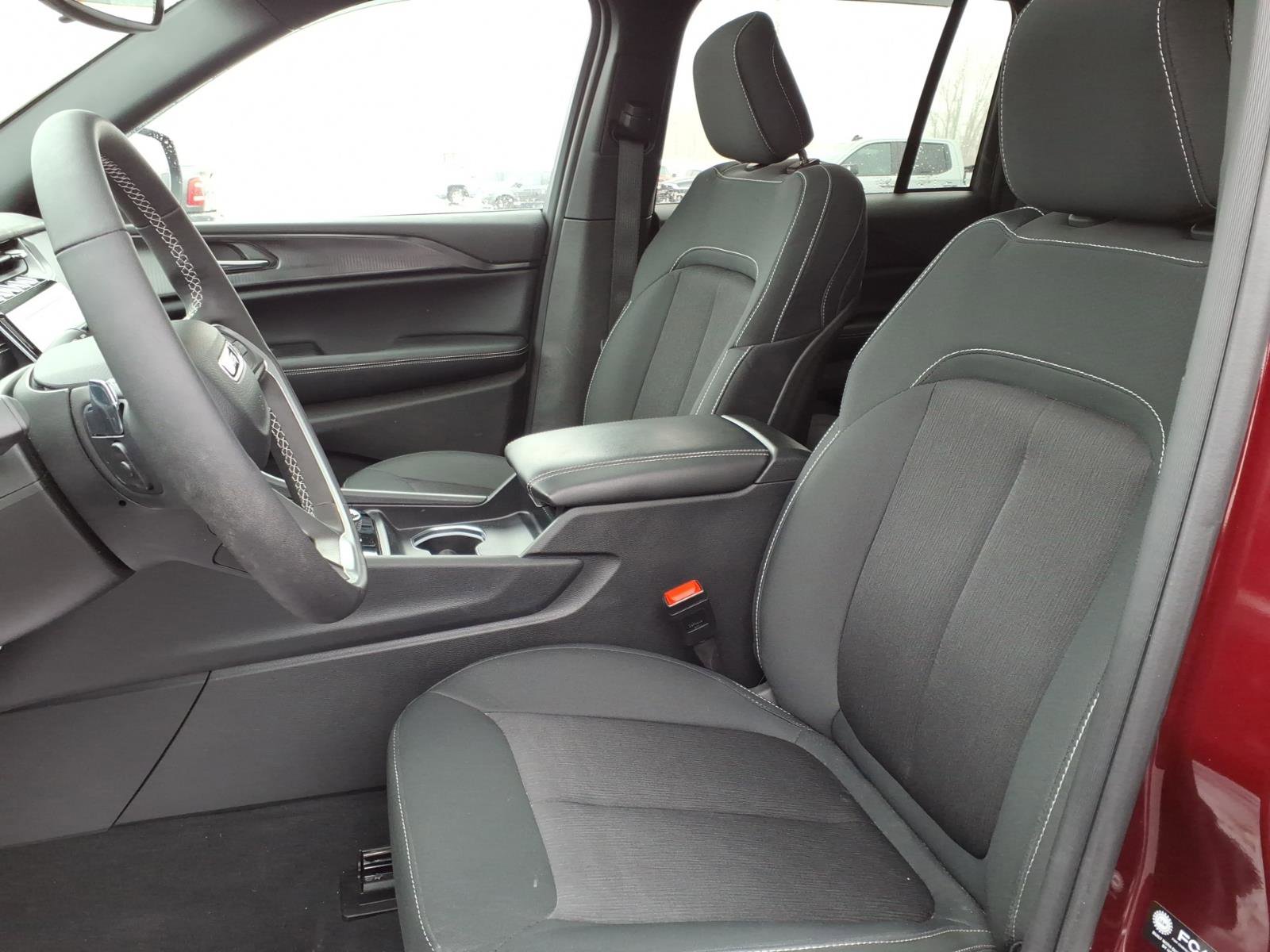 Used 2024 Jeep Grand Cherokee Laredo X w/ Luxury Tech Group I image 14